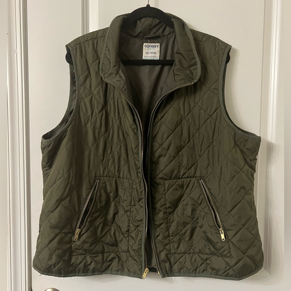 XXL Old Navy Olive Green Quilted Vest